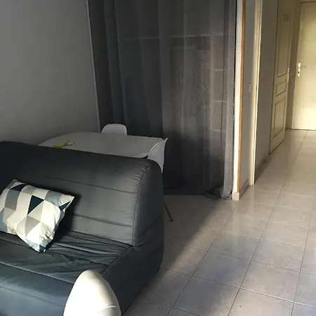 Iago Lodge Azur Frejus Exterior photo